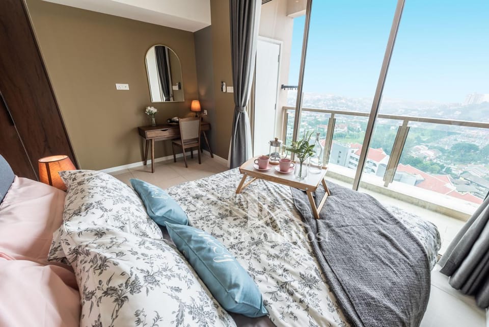 Bed, View (from property/room), Balcony/Terrace, Bedroom