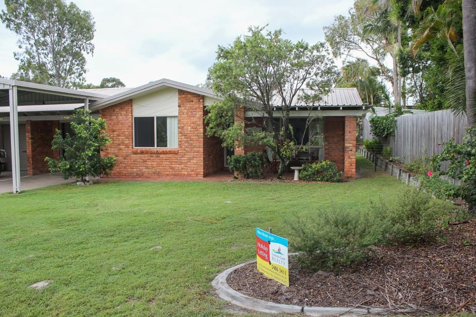 2 51 Carlo Road Rainbow Beach House in Rainbow Beach