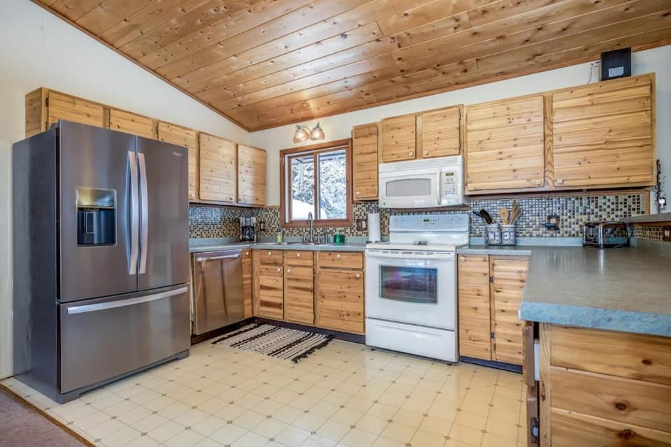 Vance Bay Getaway House in Manitowish Waters