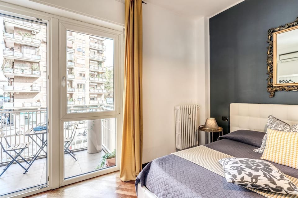 Bed, View (from property/room), Balcony/Terrace, Photo of the whole room, Bedroom, heating, internet, towels, air conditioner