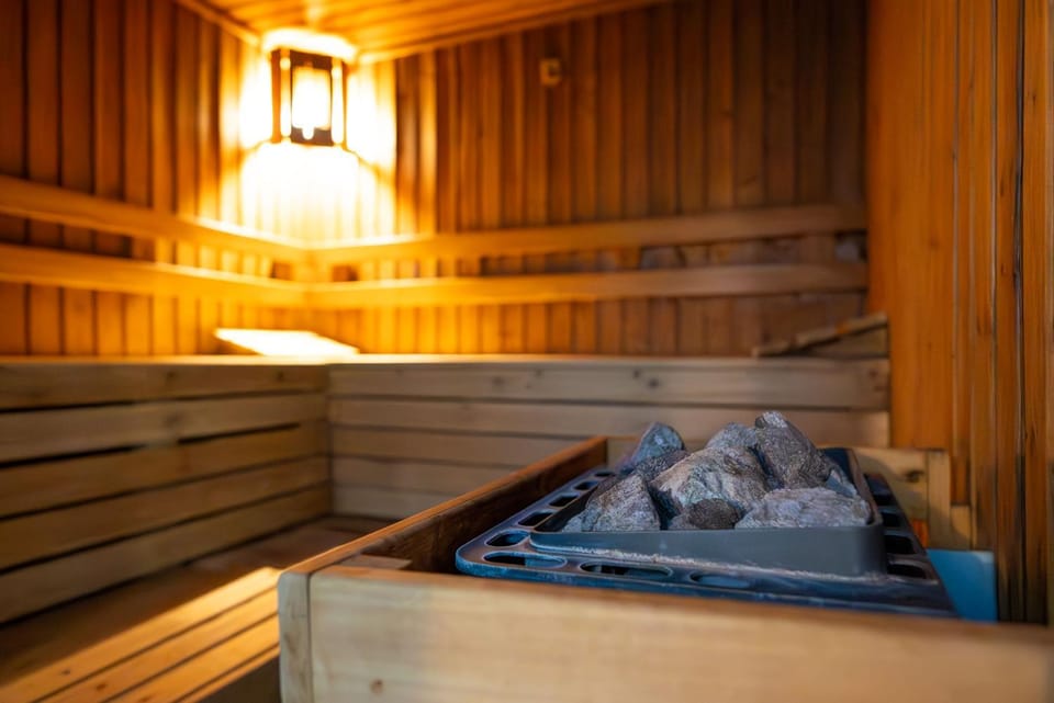 Spa and wellness centre/facilities, Swimming pool