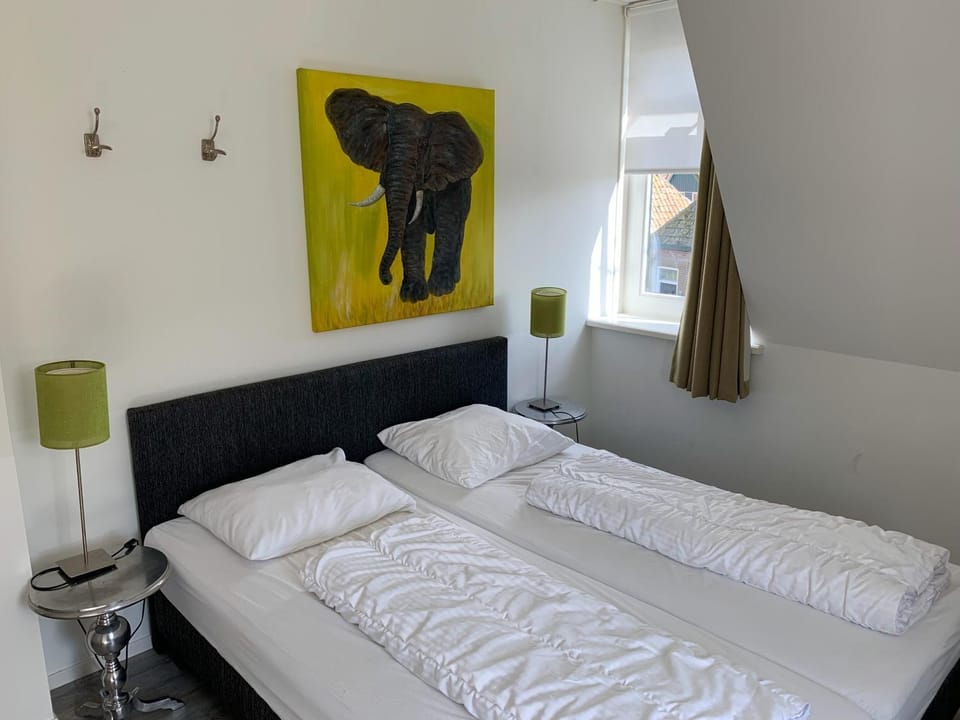 De Eerste Stuiver Apartment in Friesland, Netherlands
