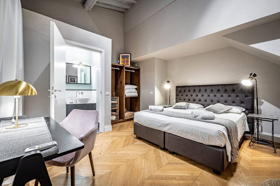 Bed, Bedroom