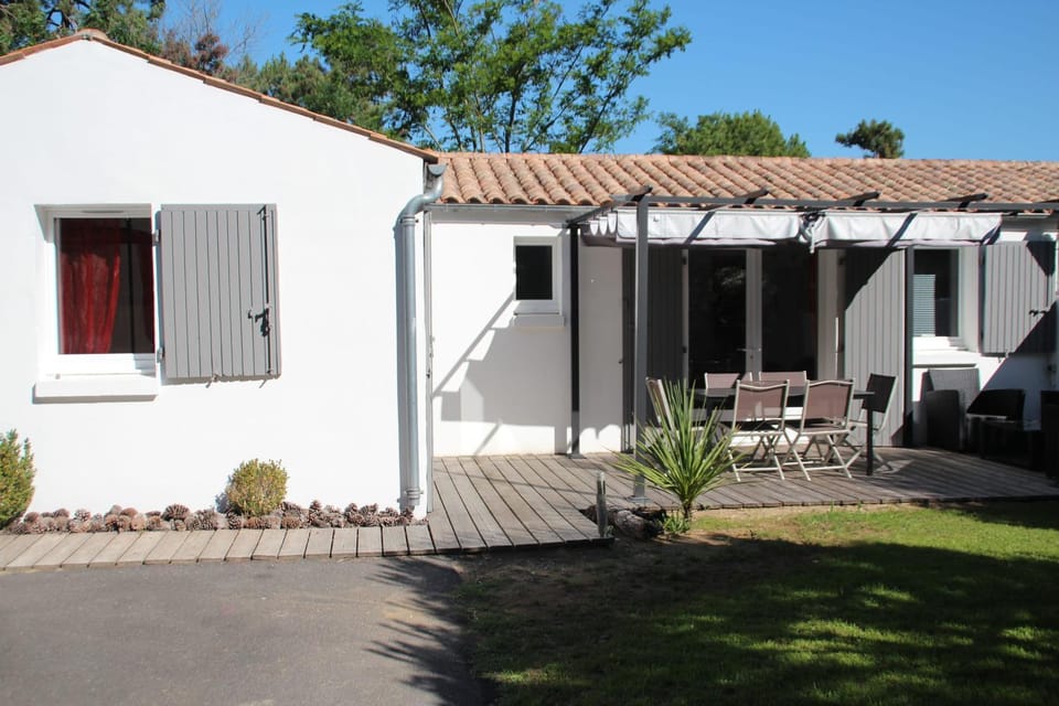 Les Dunes Oleron House in Saint-Trojan-les-Bains