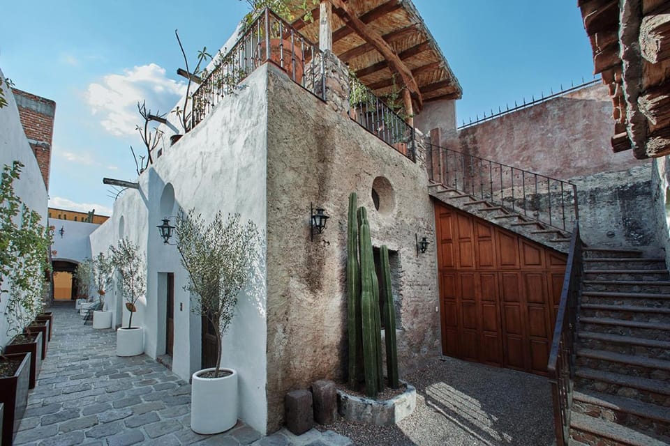 Property building, Patio
