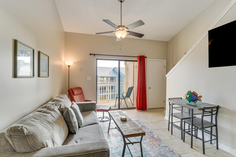 Orange Beach Retreat with 4 Pools - Walk to Beach! Apartment in Orange Beach
