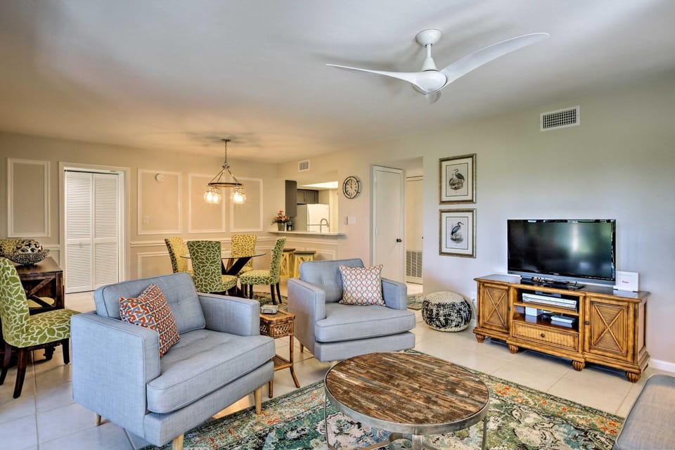 Bonita Springs Condo 4 Mi to Beach: Private Patio! House in Bonita Springs