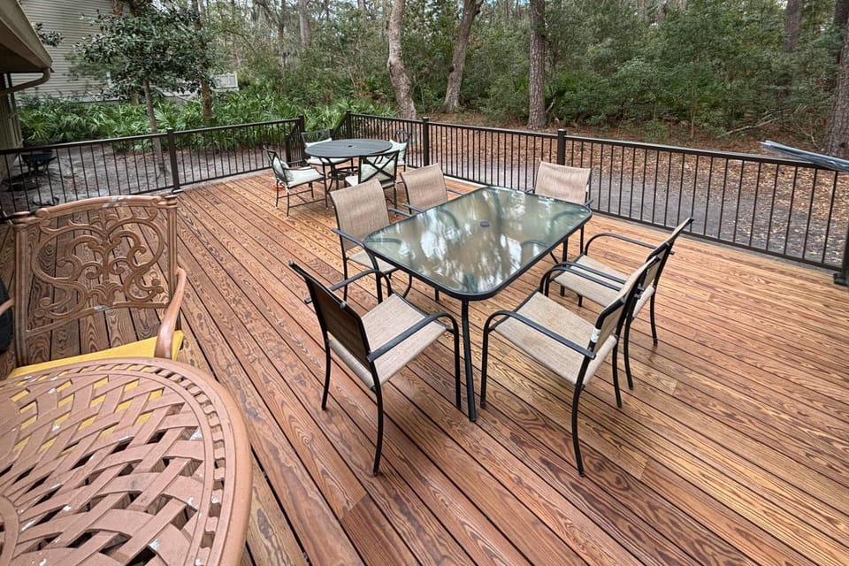1 Mi to Harbour Town: Sea Pines Resort Home House in Hilton Head Island