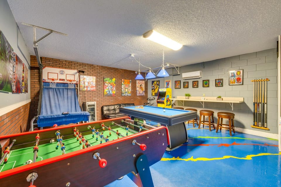 9 Mi to Disney! Family Home w/ Pool & Game Room House in Polk County