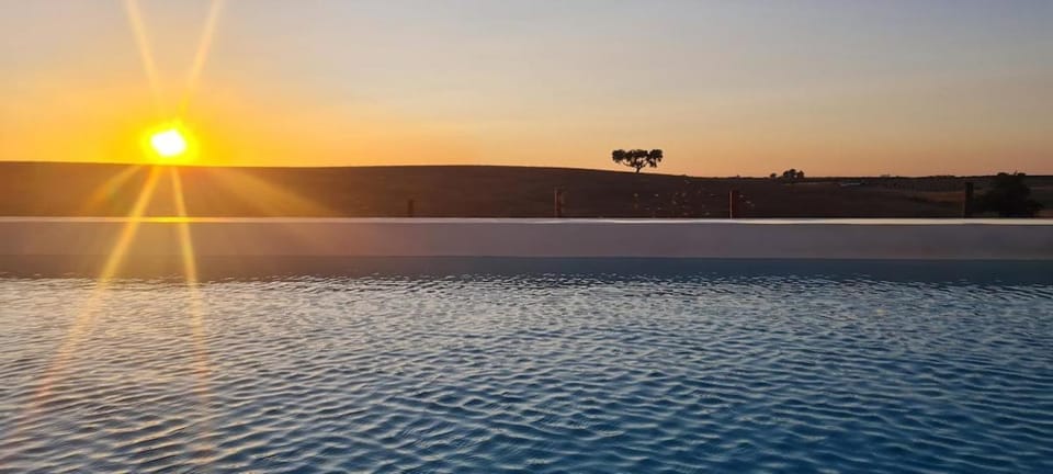 Monte do Arneiro House in Évora District, Portugal