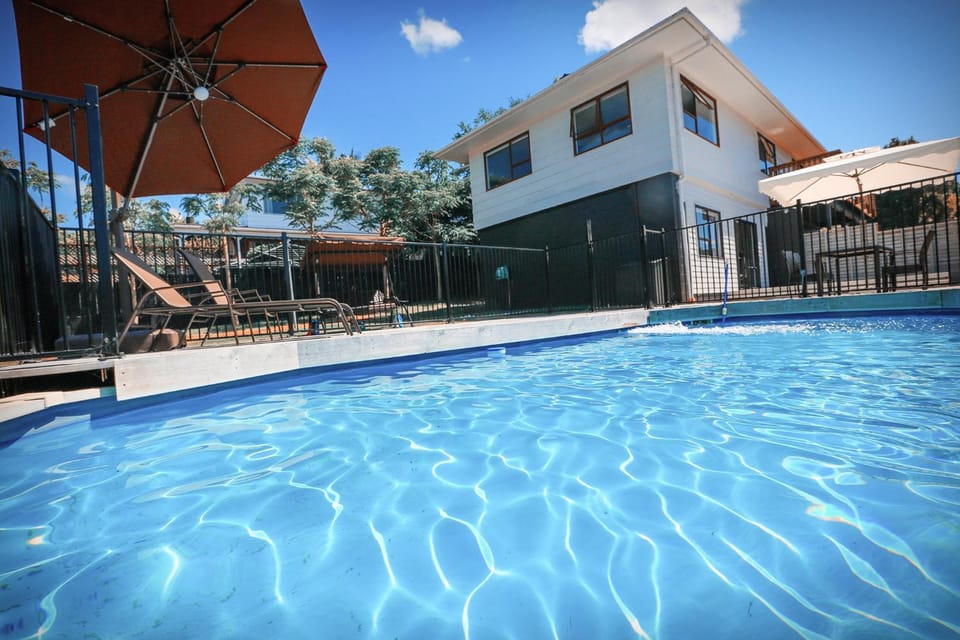 Swimming pool, Swimming pool