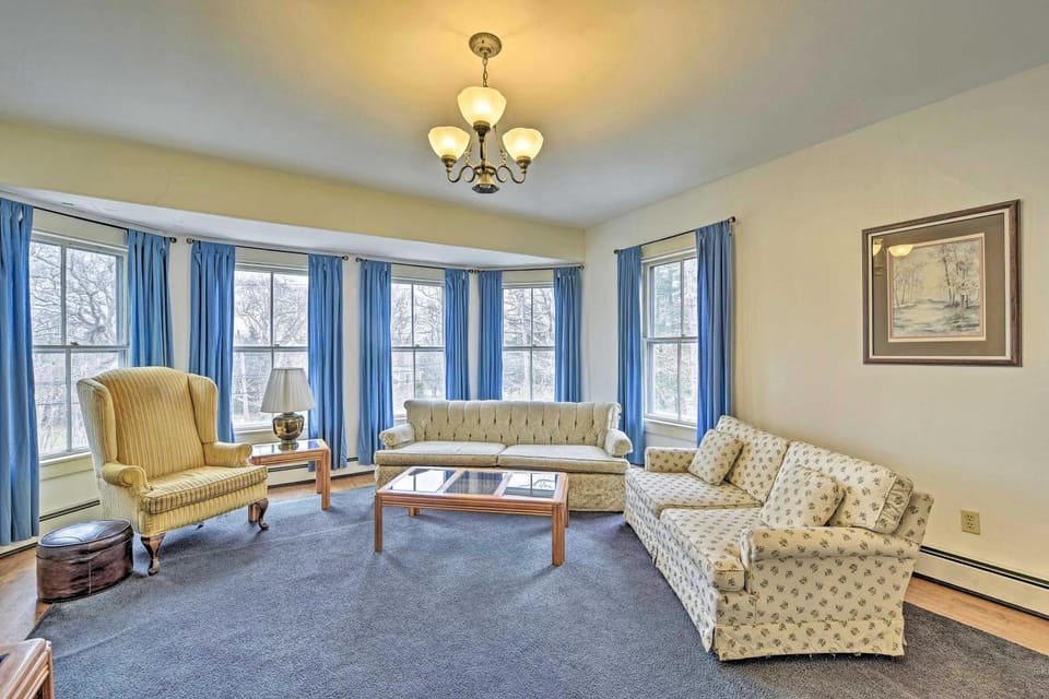Apt on Vineyard Haven Near Nantucket Sound! Apartment in Vineyard Haven