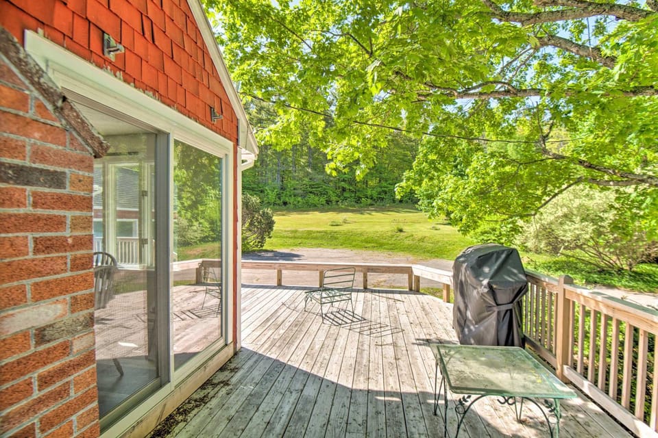 Parsonsfield Vacation Rental Near Skiing & Lakes! House in New Hampshire