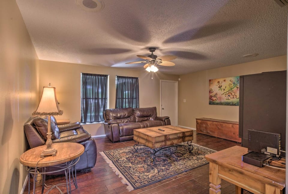 Pastoral Naples Home on Working Horse Farm! House in Collier County