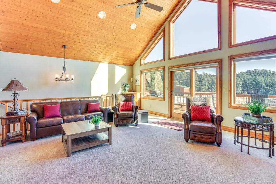 Keystone Cabin ~ 9 Mi to Mt Rushmore! Cabin in East Custer
