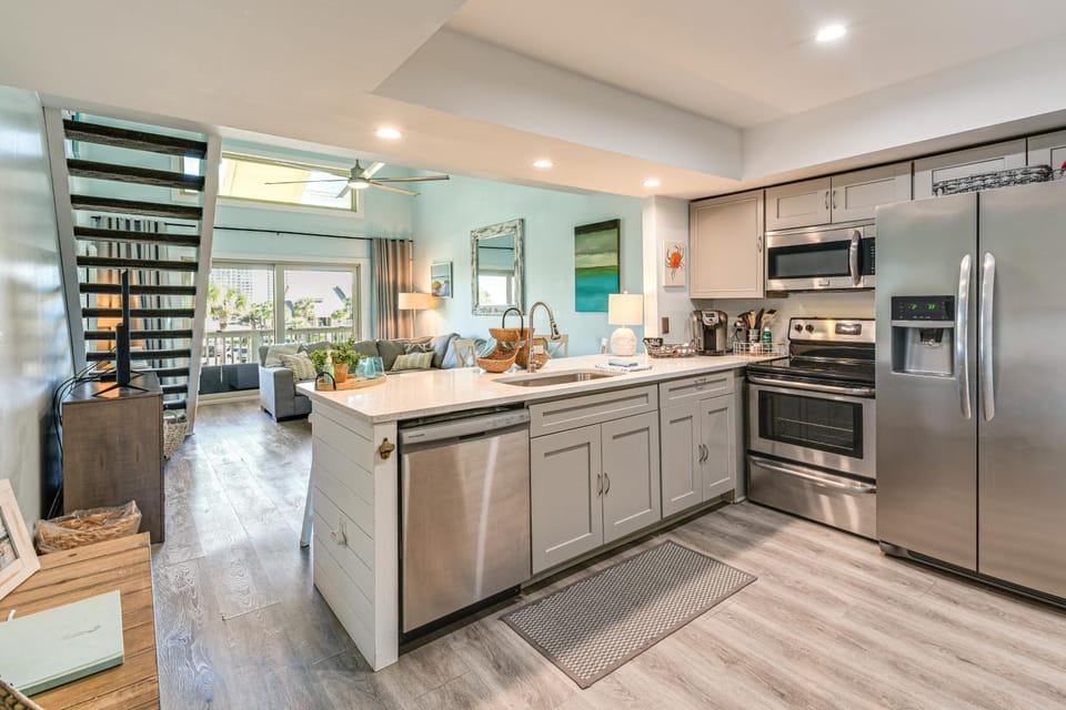 Walk to Beach & Golf! Miramar Beach Resort Condo House in Miramar Beach