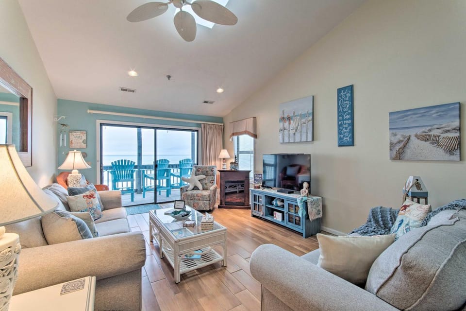 Topsail Beach Oceanfront Oasis w/ Stunning Views! House in North Topsail Beach
