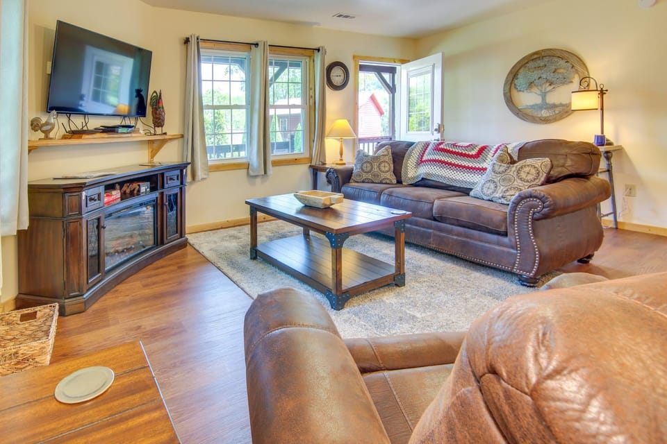 Hike, Fish & Relax: Bryson City Cabin Escape Cabin in Swain County