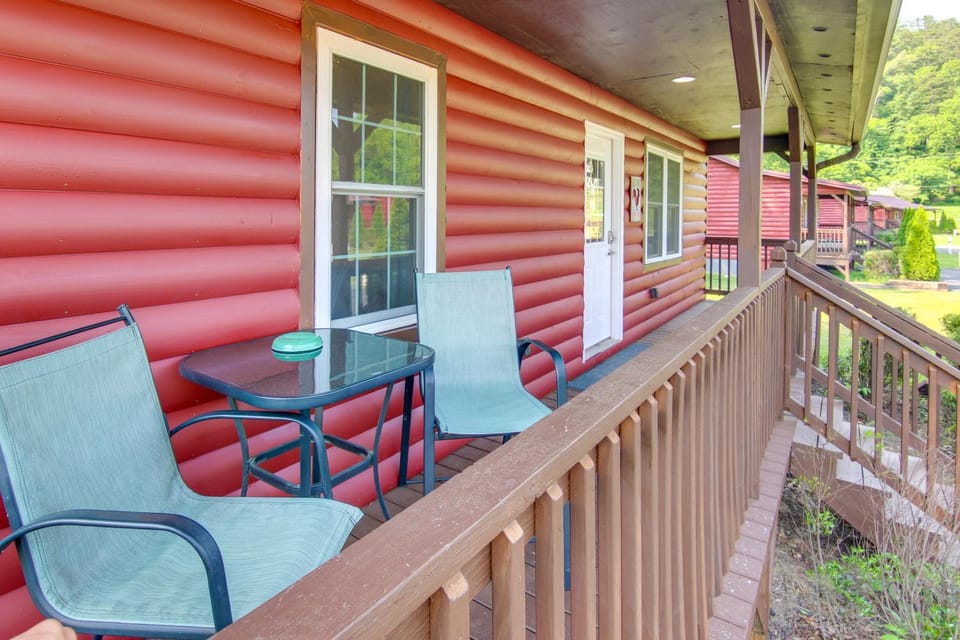 Hike, Fish & Relax: Bryson City Cabin Escape Cabin in Swain County