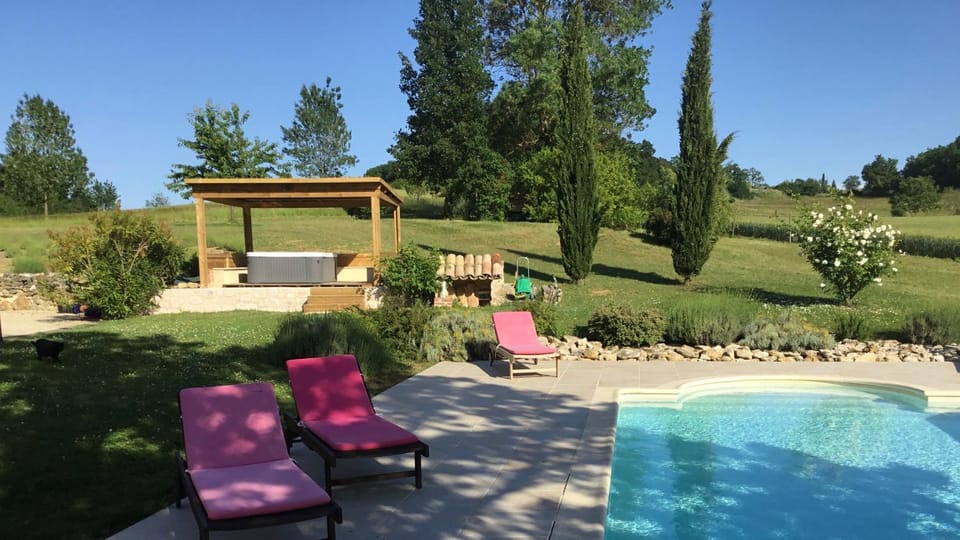 Garden, Hot Tub, Solarium