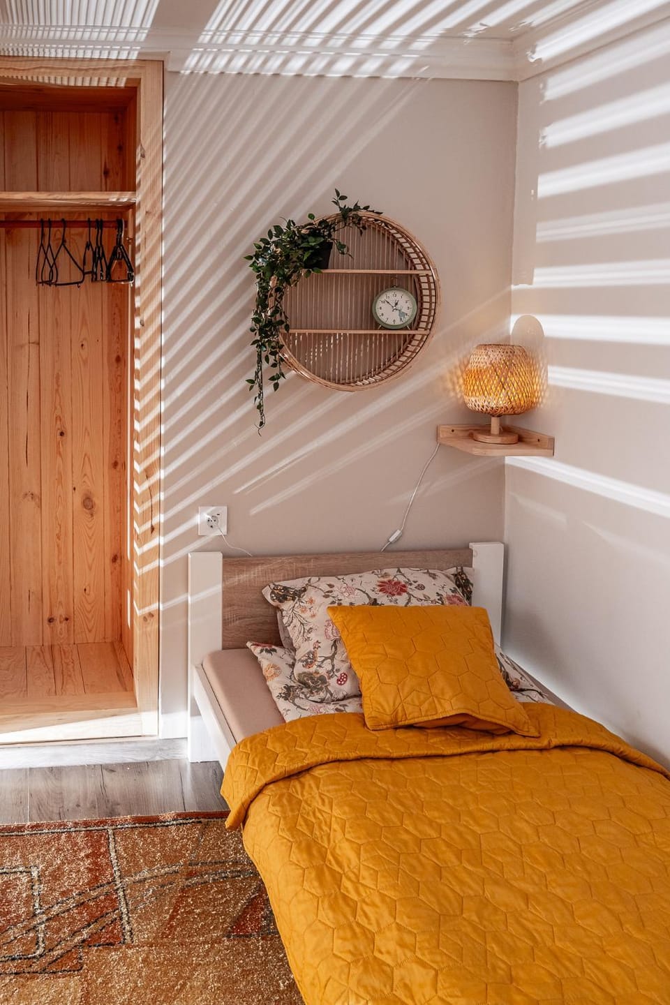 Bed, wardrobe
