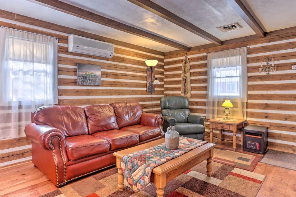 'Maltese Ranch Cabin' Near Medora Attractions! Cabin in North Dakota