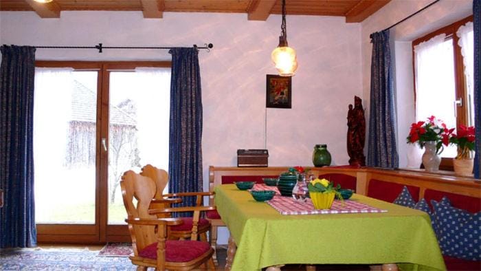 Seating area