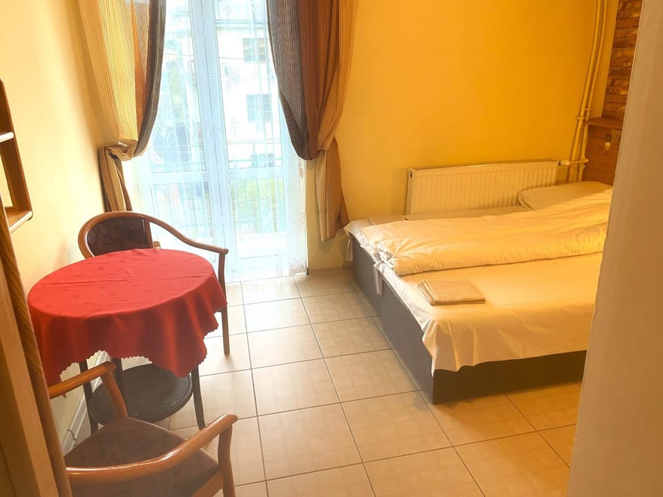 Dom Wypoczynkowy ADRIA Bed and Breakfast in Lesser Poland Voivodeship