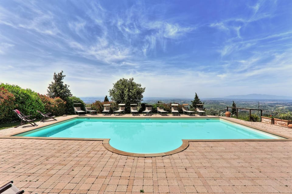 Pool view, Swimming pool