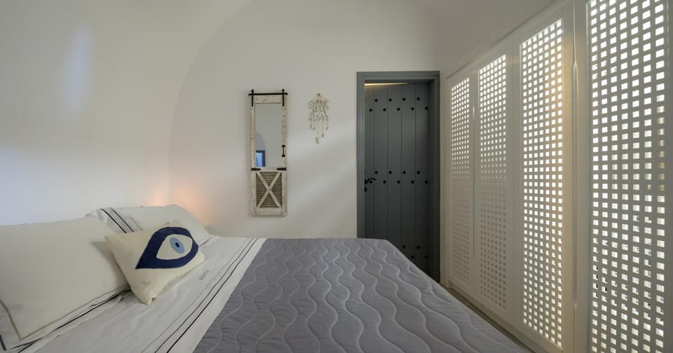 MyBozer Cave Villa Villa in Santorini