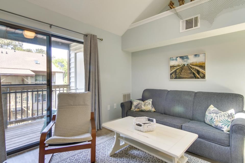 Fun w/ Family! Ocean City Condo - Stroll to Shore House in Ocean City