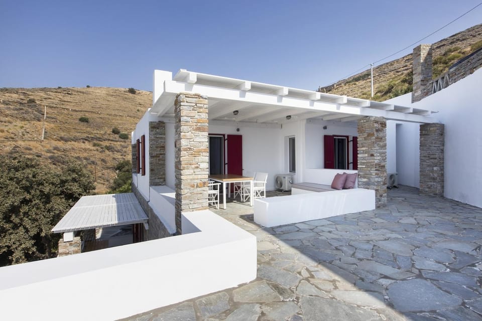 Patio, Facade/entrance, Balcony/Terrace