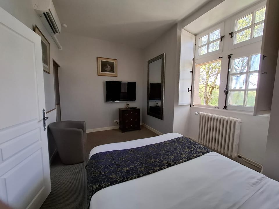 View (from property/room), Photo of the whole room