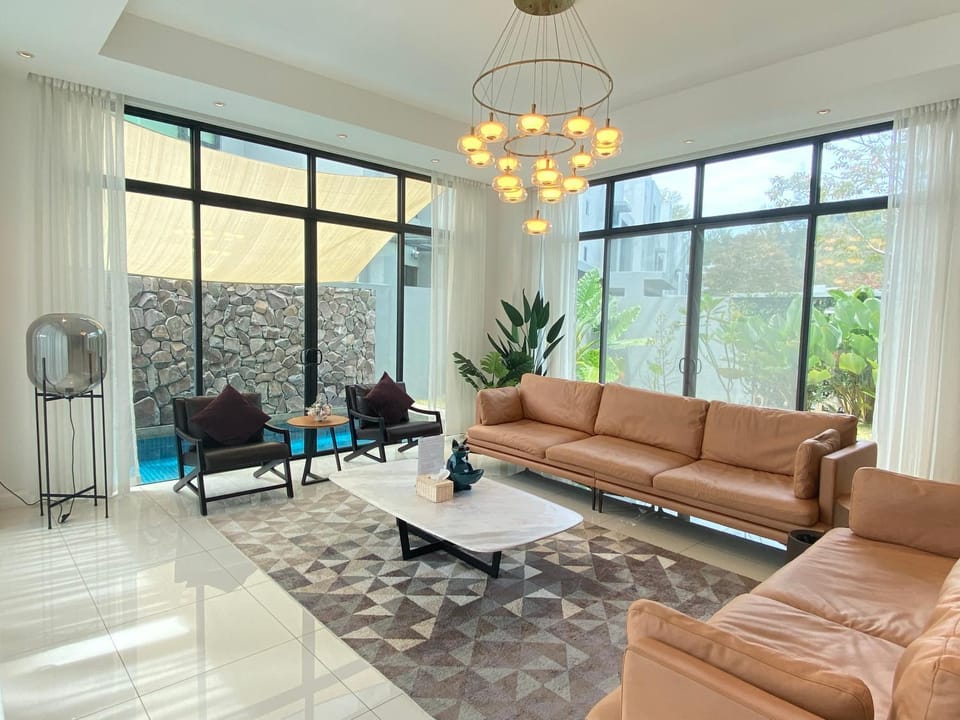 Molly Luxury Private Pool Bungalow茉莉的家豪华私人泳池别墅 Villa in Kedah