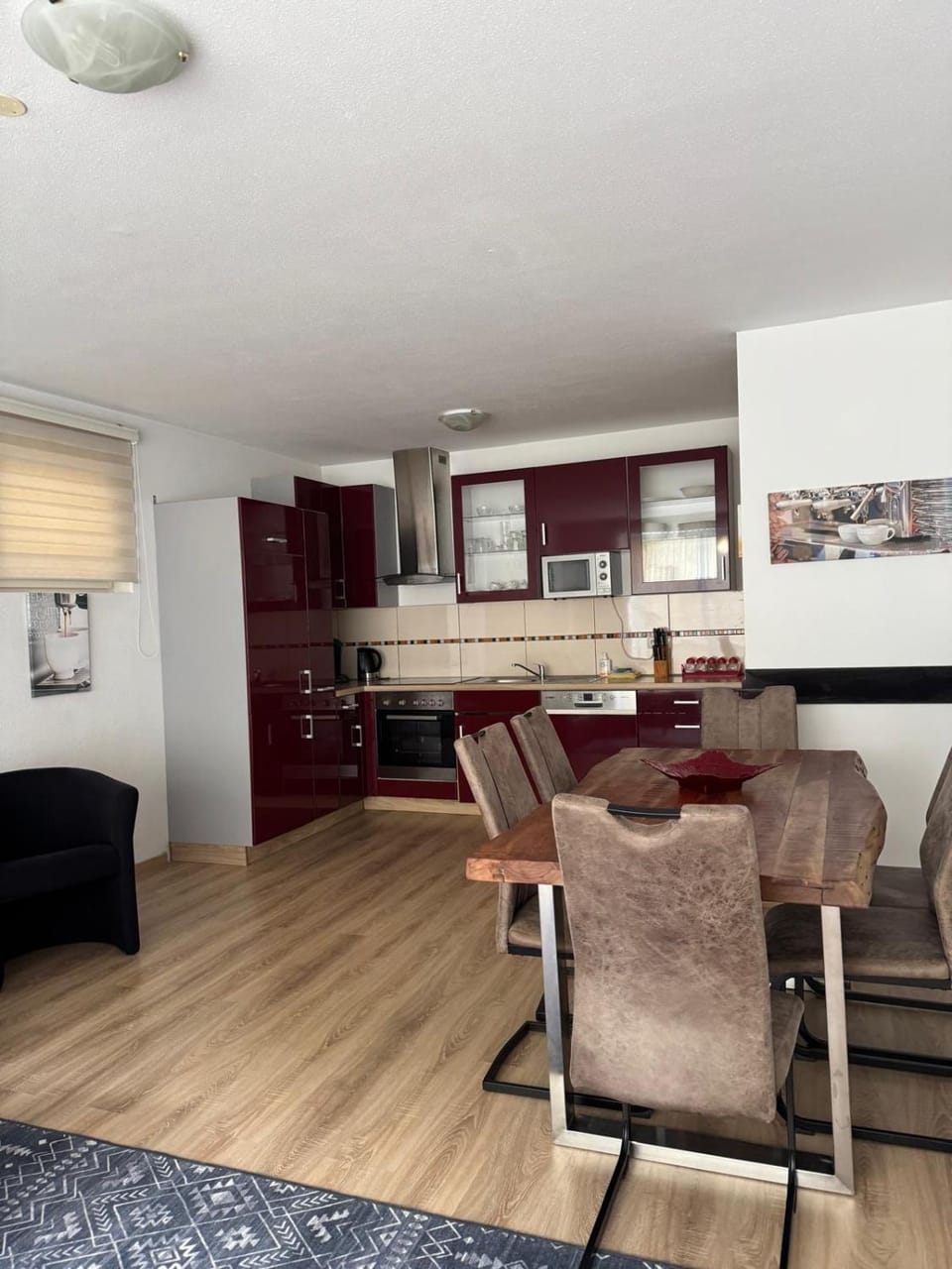 Kitchen or kitchenette, Dining area, kitchen