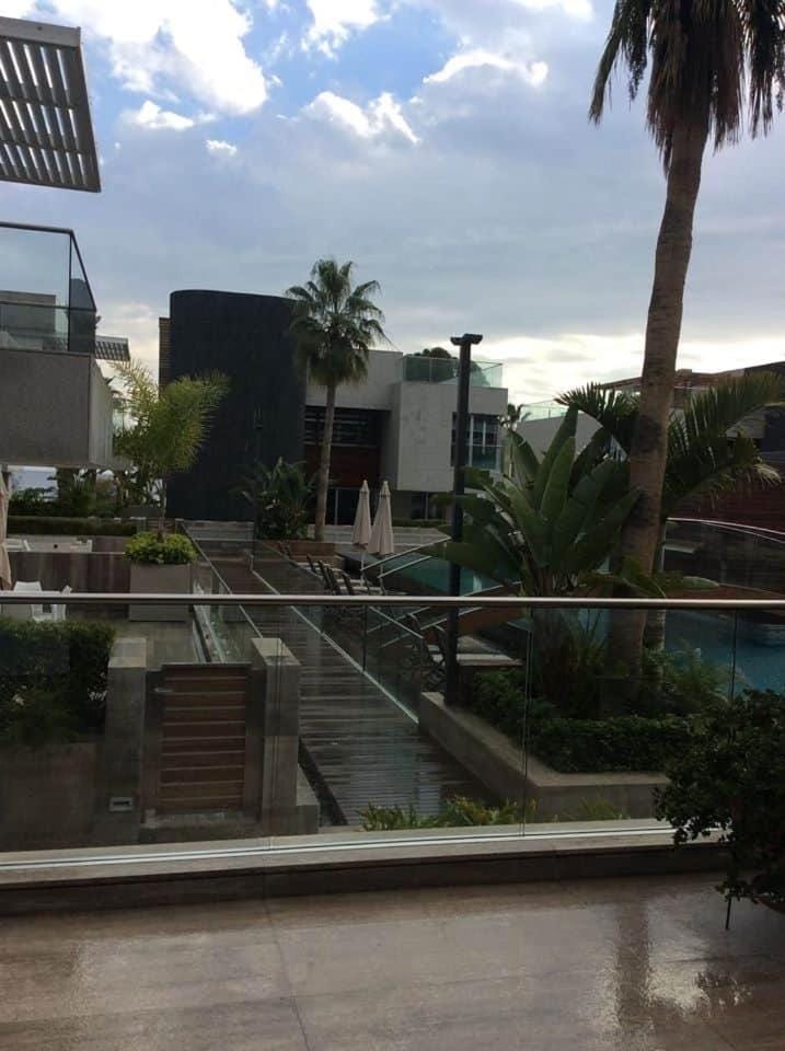 Swimming pool