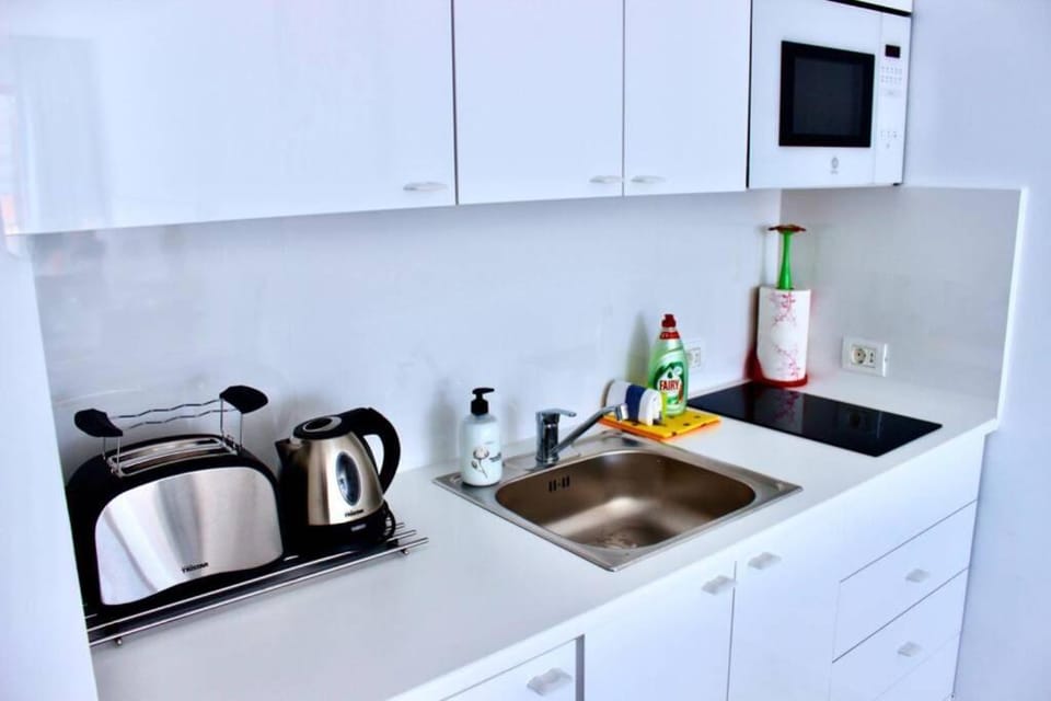 Coffee/tea facilities, Kitchen or kitchenette