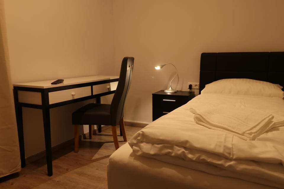 Schiller Pension Bed and Breakfast in Bielefeld