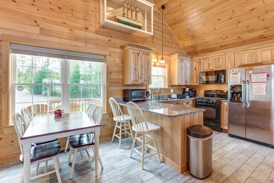 Waterfront Davis Pond Cabin w/ Dock + Kayaks! Cabin in Penobscot