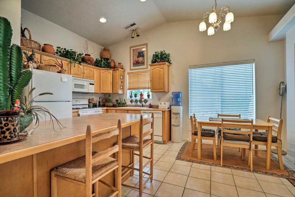 St. George Townhome w/ Patio - Near Natl Parks House in St George
