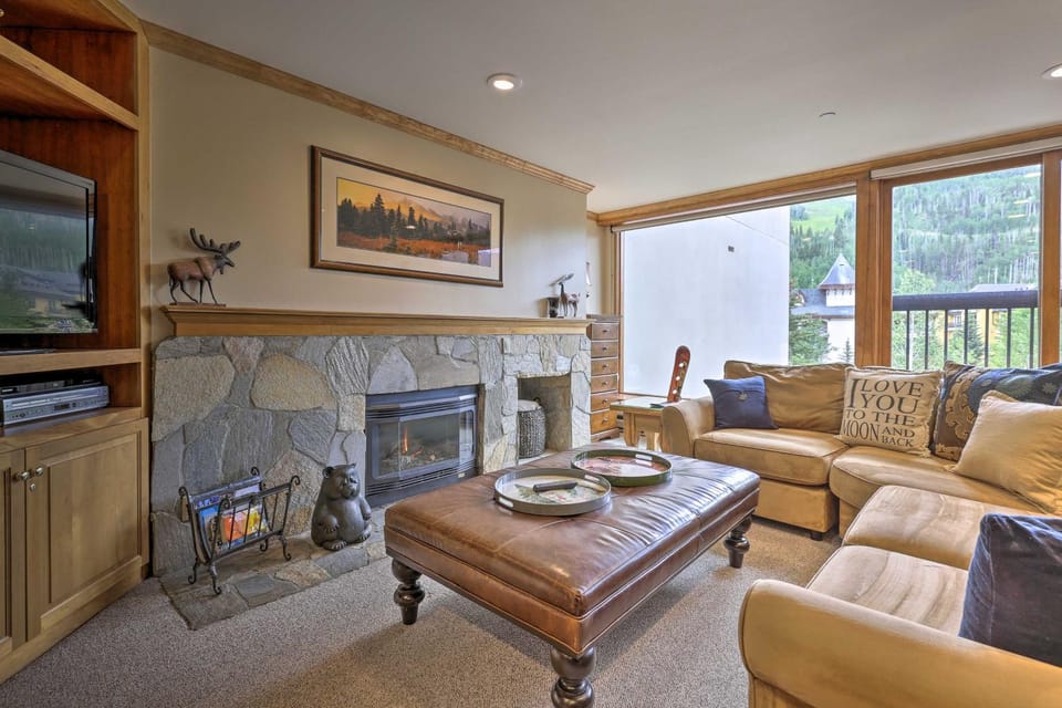 Spacious Vail Condo: Steps From Eagle Bahn Gondola House in Vail