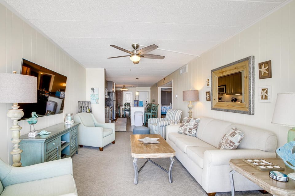 Heated Pool + Views: Beachfront Ocean City Gem House in Ocean City