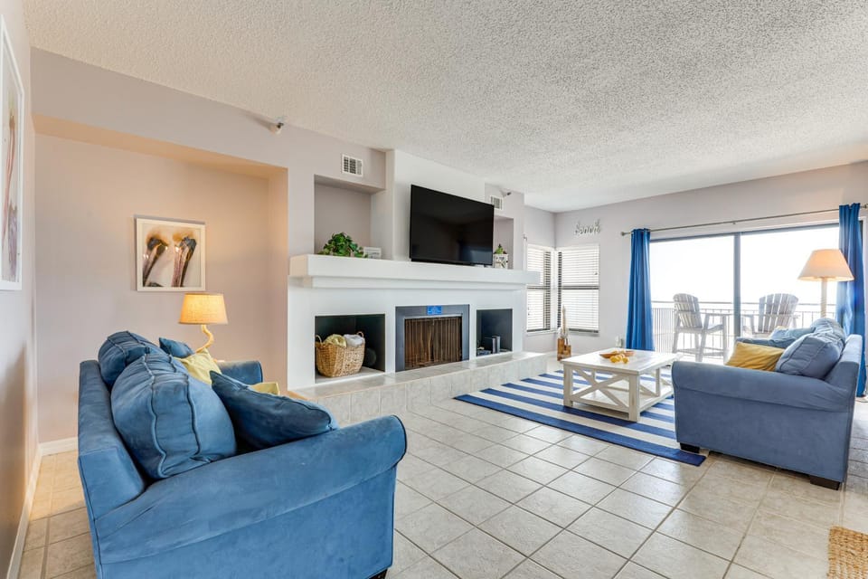 Beachfront New Smyrna Condo: 1 Mi to Flagler Ave House in New Smyrna Beach