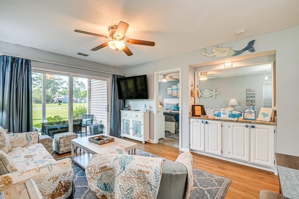 1st-Floor Condo w/ Pool on Intracoastal Waterway! House in Carolina Forest