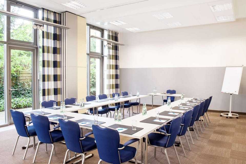 On site, Meeting/conference room