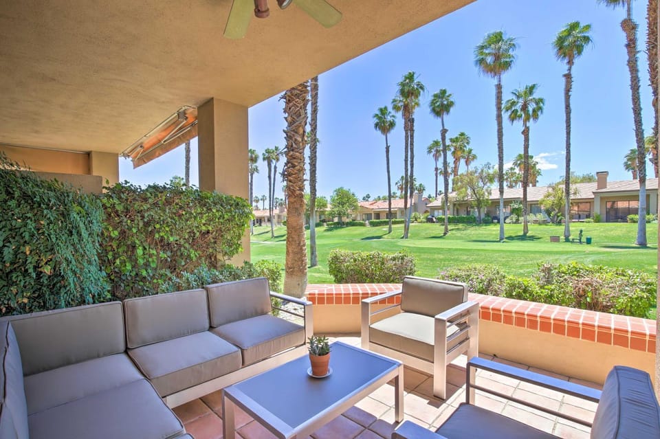 Luxury Remodeled Palm Desert Resort Condo! House in Palm Desert