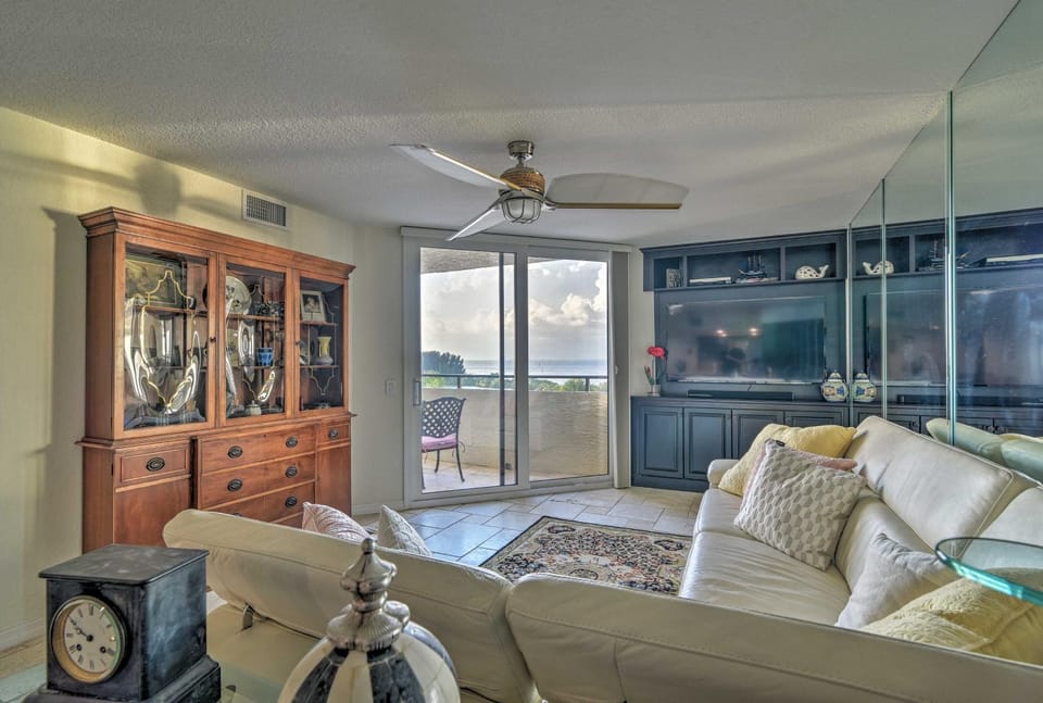 Gulf-View Hudson Condo in Waterfront Resort! House in Hudson