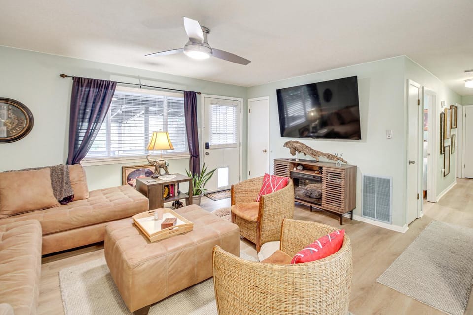 Walk to Bathhouse Row: Dog-Friendly Home! House in Hot Springs
