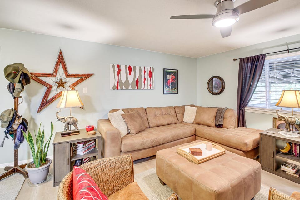 Walk to Bathhouse Row: Dog-Friendly Home! House in Hot Springs