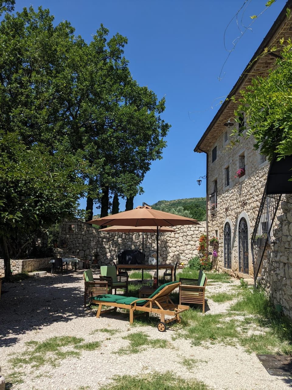 Property building, Patio, Garden, sunbed